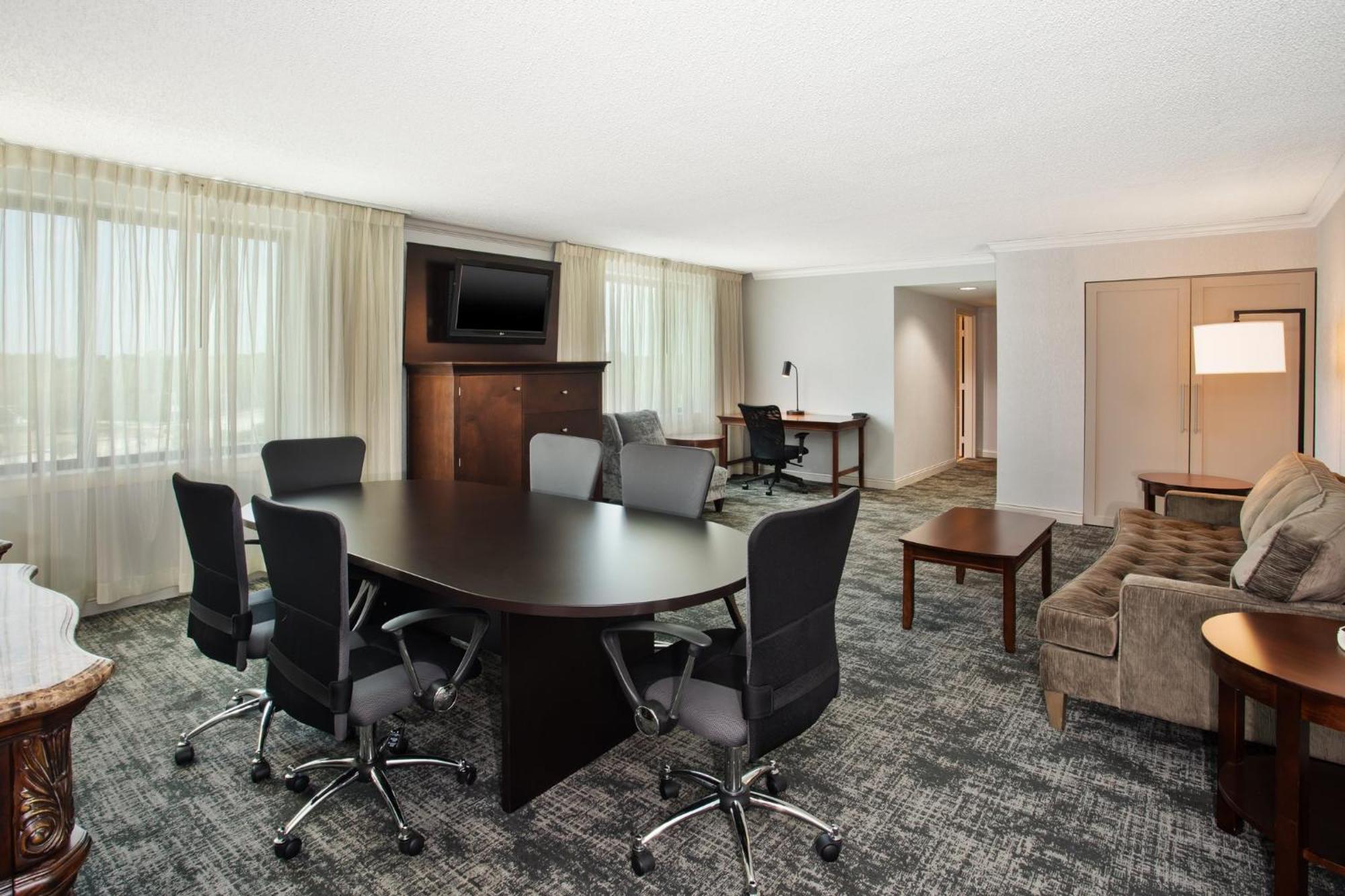 Crowne Plaza Chicago-Northbrook By Ihg Hotel Екстериор снимка